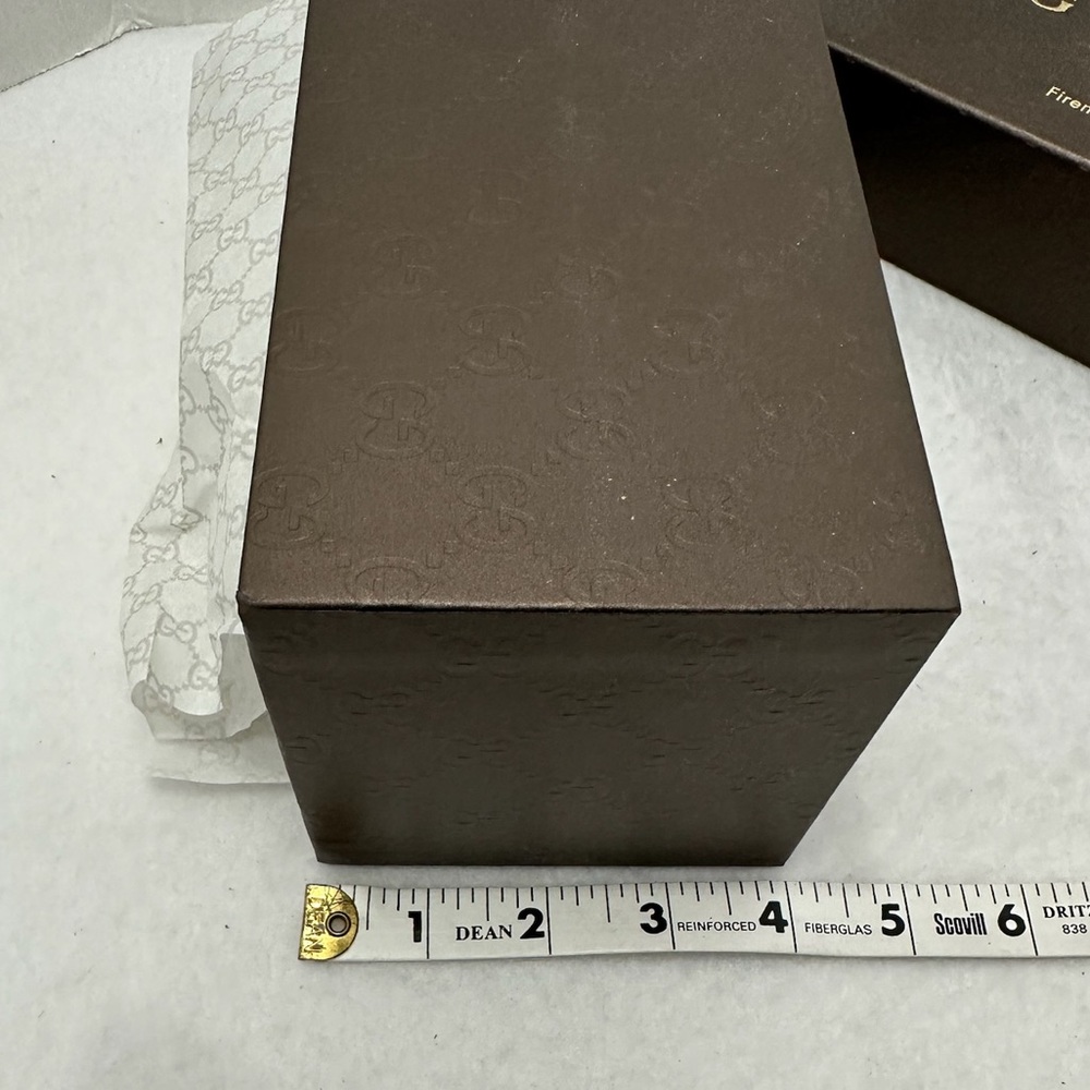 Gucci Authentic Gift Box with Tissue | Classic Brown Embossed GG Pattern Gs - Picture 12 of 14